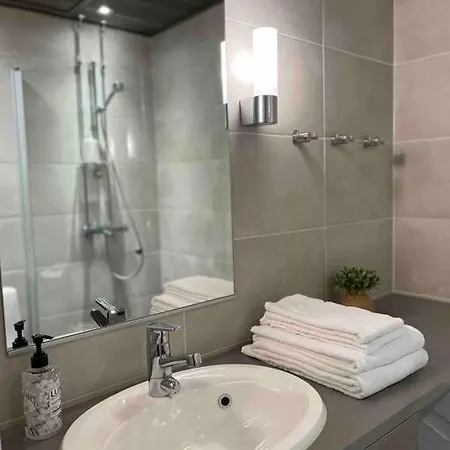 Front Base Rukatunturi